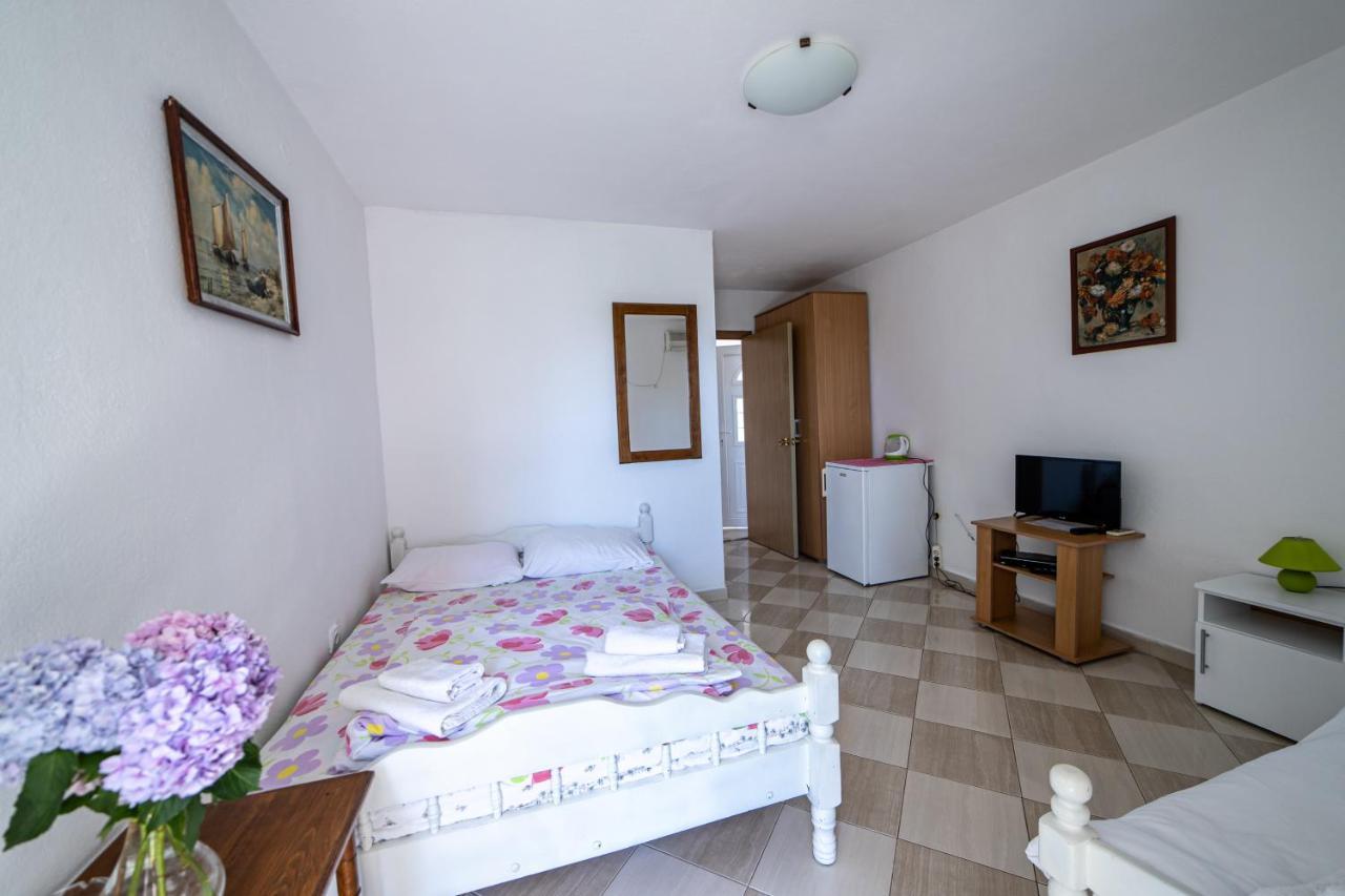 Apartments Vila Nikolic Rafajlovići Exterior foto